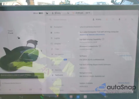 2020 Tesla Model 3 Standard Range Plus Rear-Wheel Drive/Standard Range Rear-Wheel Drive from USA, damaged, VIN 5YJ3E1EA5LF630057